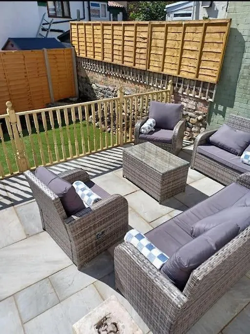 Tatil Evi 8 Guests Large Cottage Hotub Hornsea