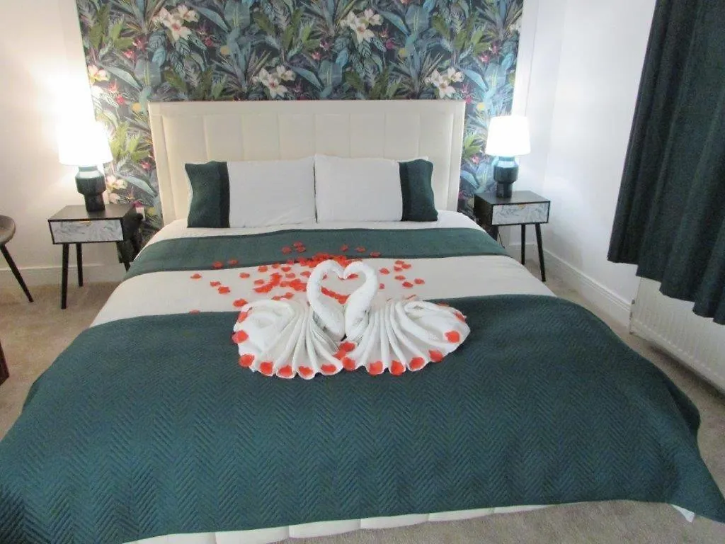 Tatil Evi 8 Guests Large Cottage Hotub Hornsea